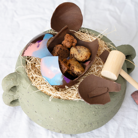 Easter Box 2026 (Pre-order for April 2, 3, 4, 5, and 6)